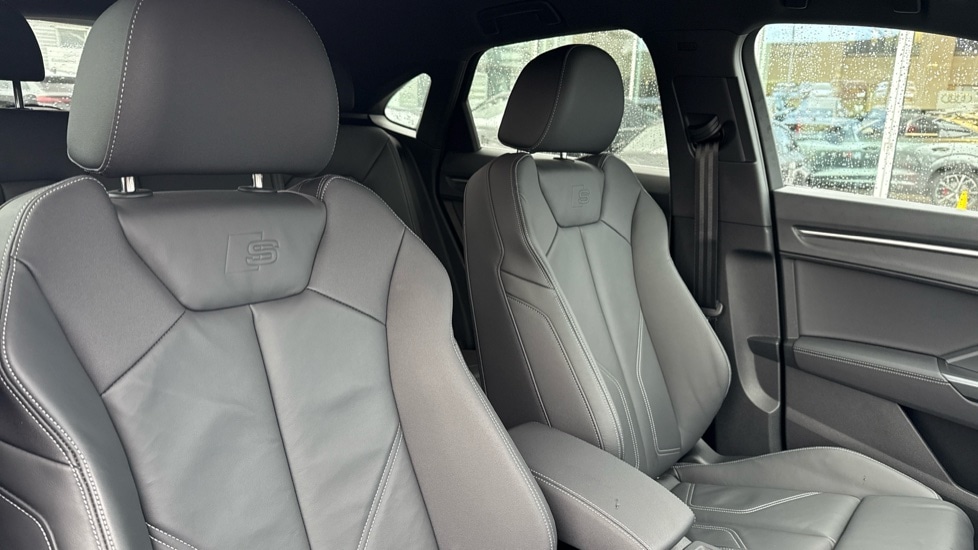 Used Audi Q3 2025 for sale - 76874988: Photo 17