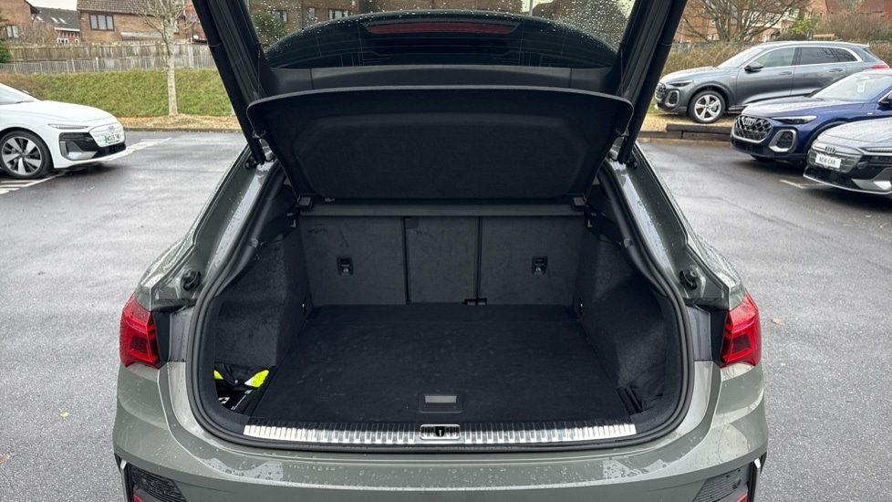 Used Audi Q3 2025 for sale - 76874988: Photo 18