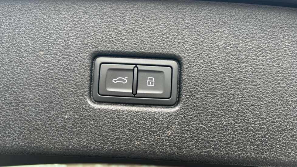 Vehicle 89