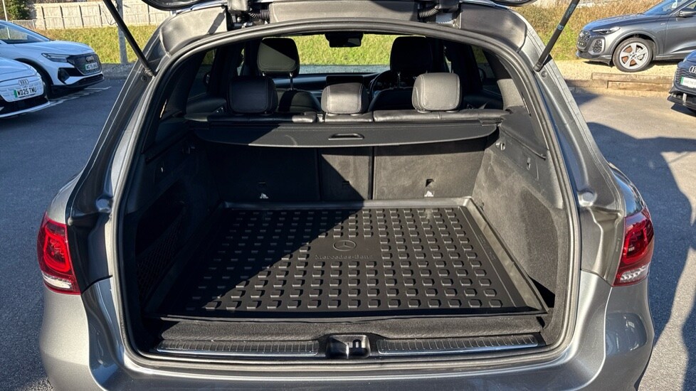 Used Mercedes-Benz GLC 2019 for sale - 77082634: Photo 15