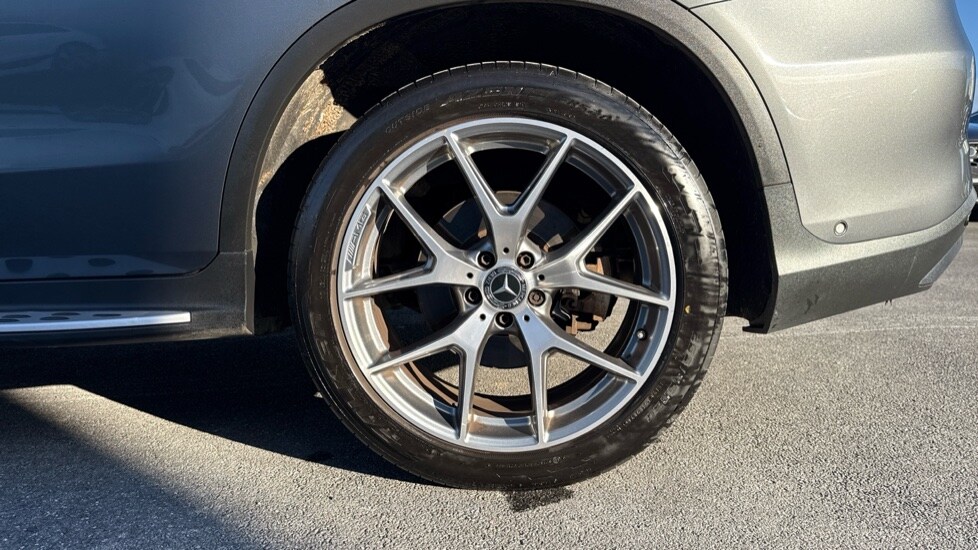 Used Mercedes-Benz GLC 2019 for sale - 77082634: Photo 17