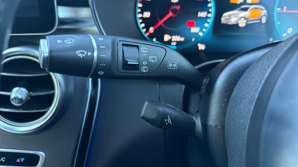 Used Mercedes-Benz GLC 2019 for sale - 77082634: Photo 24