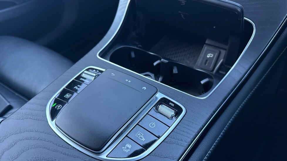 Used Mercedes-Benz GLC 2019 for sale - 77082634: Photo 28