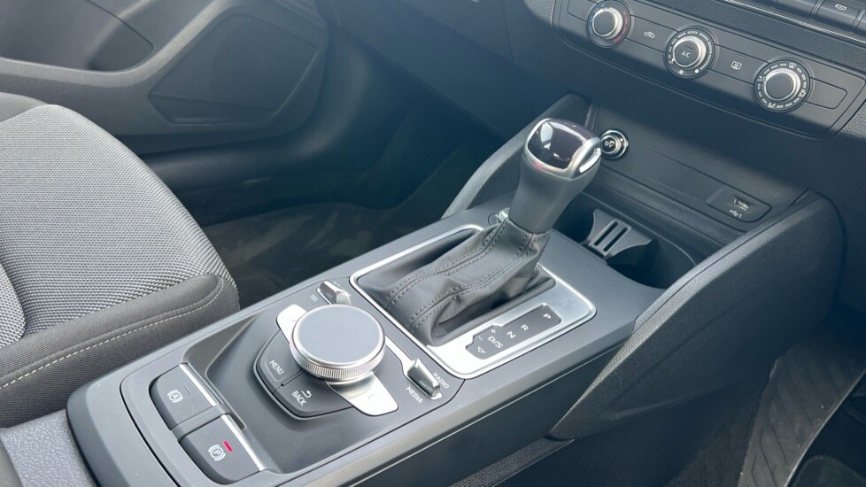 Used Audi Q2 2023 for sale - 76015145: Photo 19