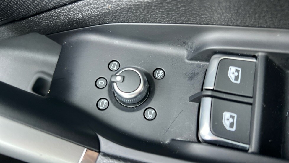 Used Audi Q2 2023 for sale - 76015145: Photo 36