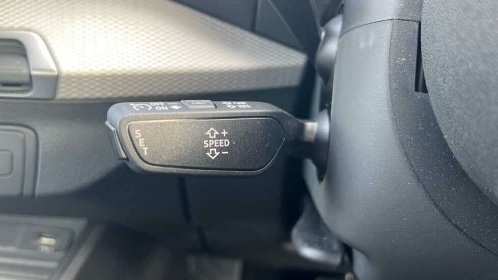 Used Audi Q2 2023 for sale - 76015145: Photo 69