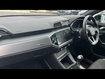 Used Audi Q3 2023 for sale - 74834285: Photo