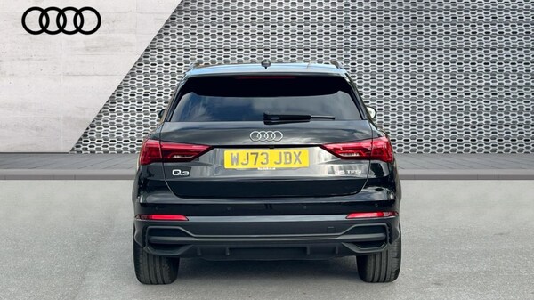 Used Audi Q3 2023 for sale - 76140397: Photo 11