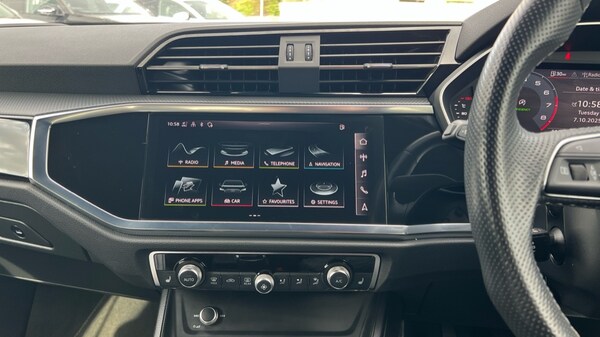 Used Audi Q3 2023 for sale - 76140397: Photo 13