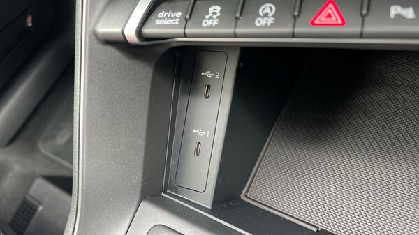 Used Audi Q3 2023 for sale - 76140397: Photo 48