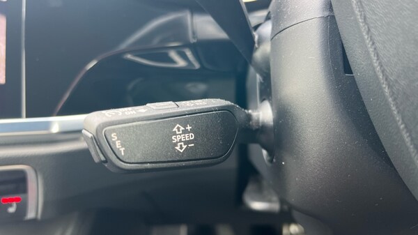 Used Audi Q3 2023 for sale - 76140397: Photo 49