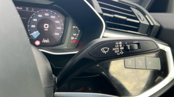 Used Audi Q3 2023 for sale - 76140397: Photo 50