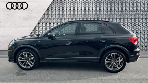 Used Audi Q3 2023 for sale - 76140397: Photo 9