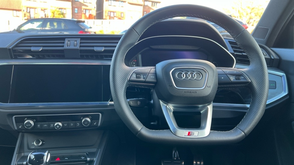 Used Audi Q3 2025 for sale - 76704480: Photo 12