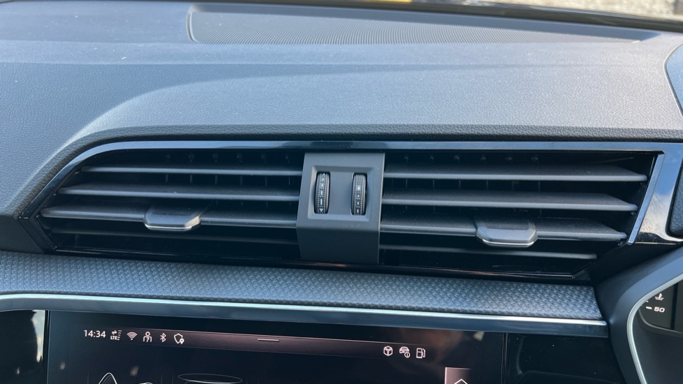 Used Audi Q3 2025 for sale - 76704480: Photo 16