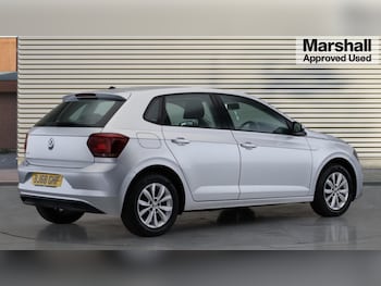 Used Volkswagen Polo 2018 for sale - 75874319: Photo