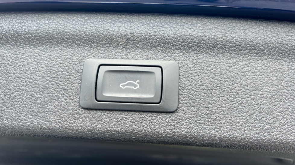 Vehicle 83