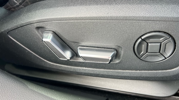 Used Audi RS7 2022 for sale - 76025360: Photo 29