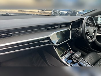 Used Audi RS7 2022 for sale - 76025360: Photo