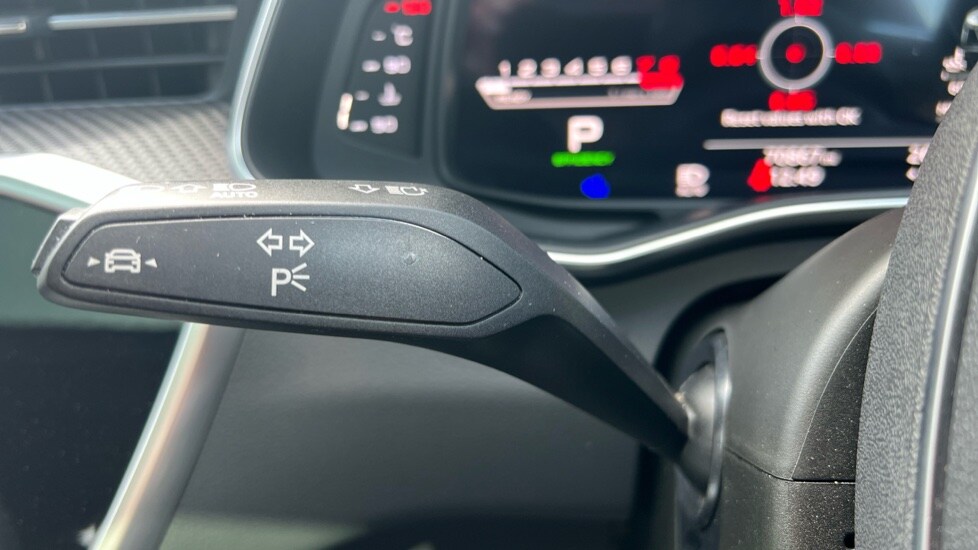 Used Audi RS7 2022 for sale - 76025360: Photo 31