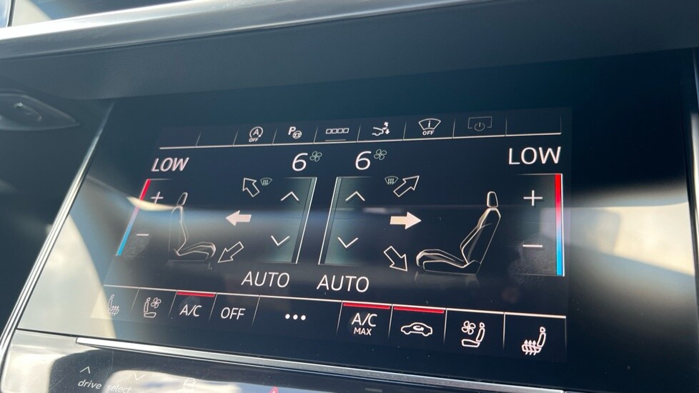 Used Audi RS7 2022 for sale - 76025360: Photo 37