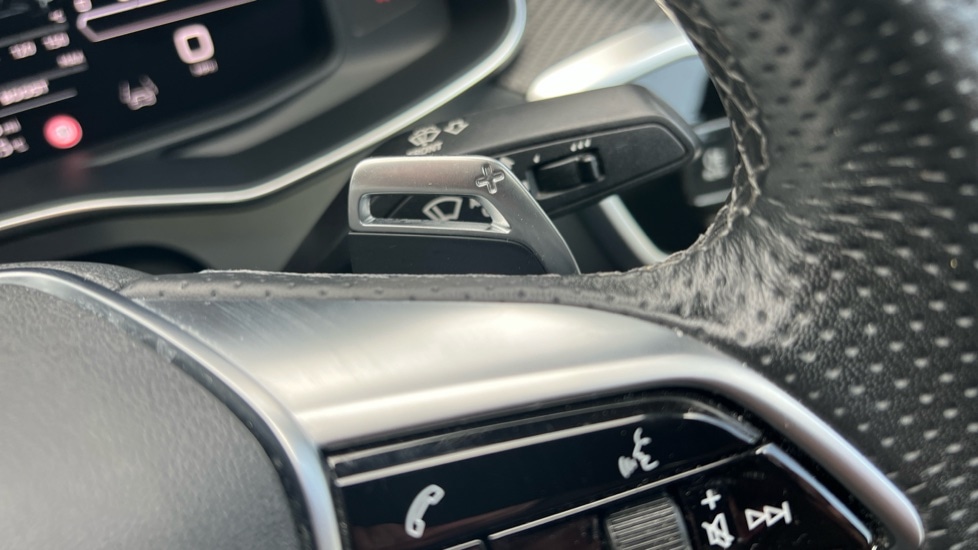 Used Audi RS7 2022 for sale - 76025360: Photo 61