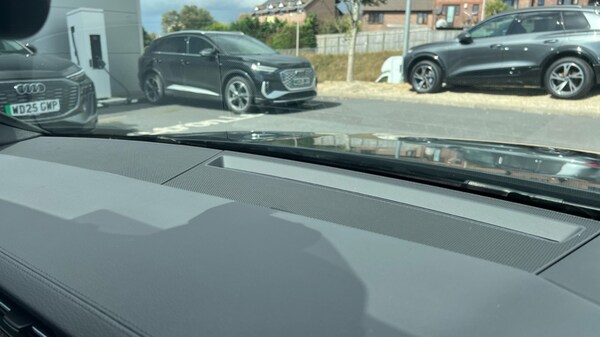 Used Audi RS7 2022 for sale - 76025360: Photo 64
