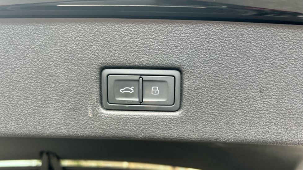 Used Audi RS7 2022 for sale - 76025360: Photo 93