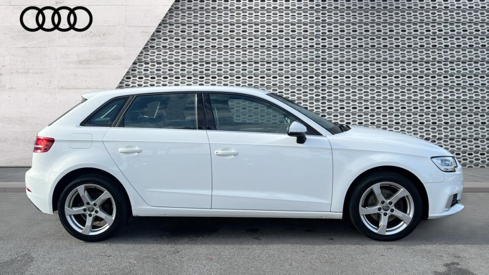 Used Audi A3 2019 for sale - 76523501: Photo 4