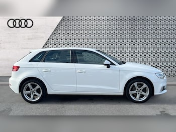 Used Audi A3 2019 for sale - 76523501: Photo