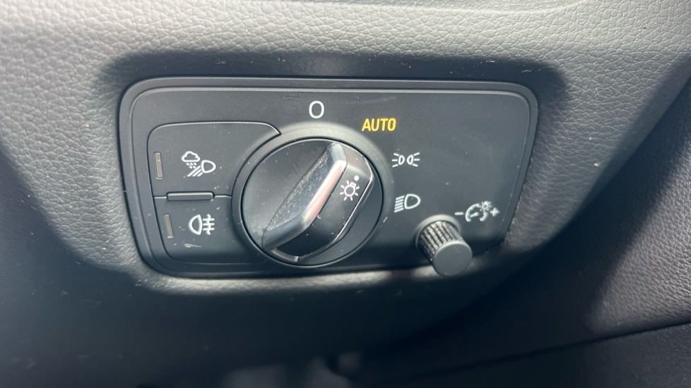 Used Audi A3 2019 for sale - 76523501: Photo 65