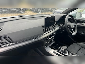 Used Audi Q5 2024 for sale - 76332206: Photo