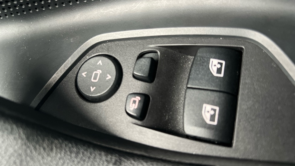 Used BMW 2 Series 2024 for sale - 76428204: Photo 51