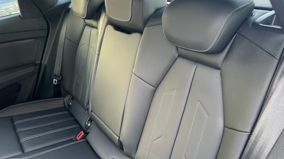 Used Audi Q4 e-tron 2025 for sale - 76428228: Photo 15