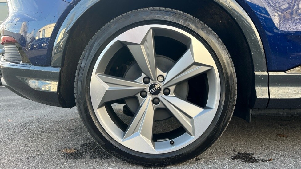 Used Audi Q4 e-tron 2025 for sale - 76428228: Photo 21