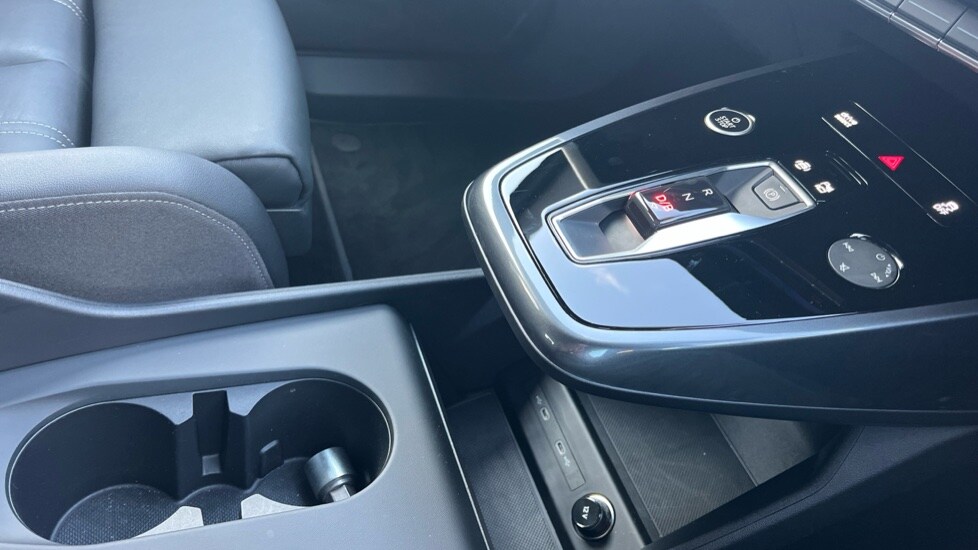 Used Audi Q4 e-tron 2025 for sale - 76428228: Photo 27