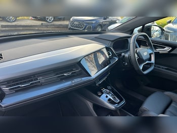 Used Audi Q4 e-tron 2025 for sale - 76428228: Photo