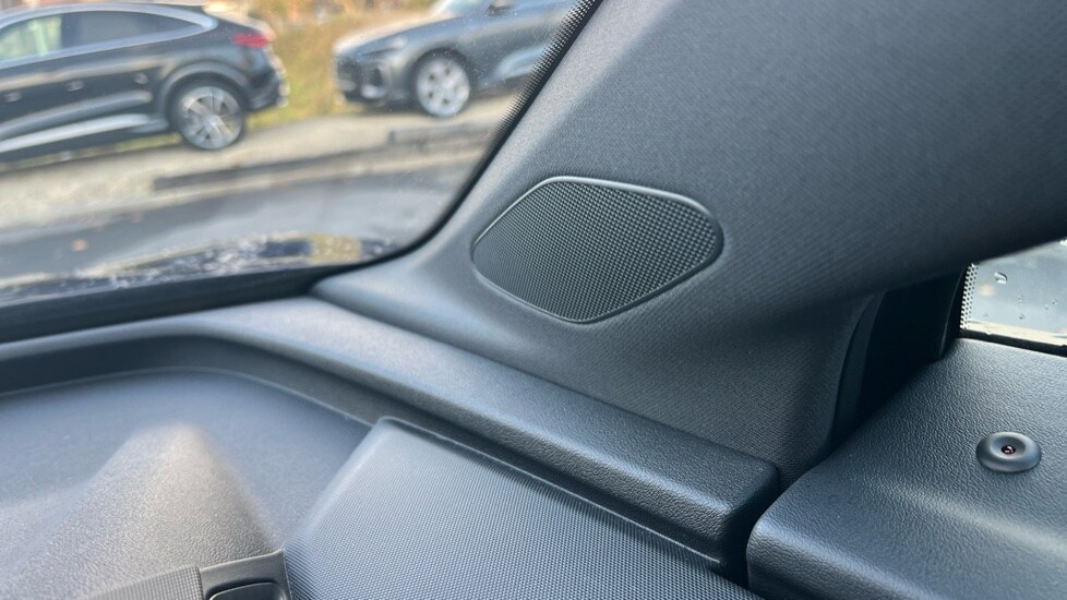 Used Audi Q4 e-tron 2025 for sale - 76428228: Photo 35