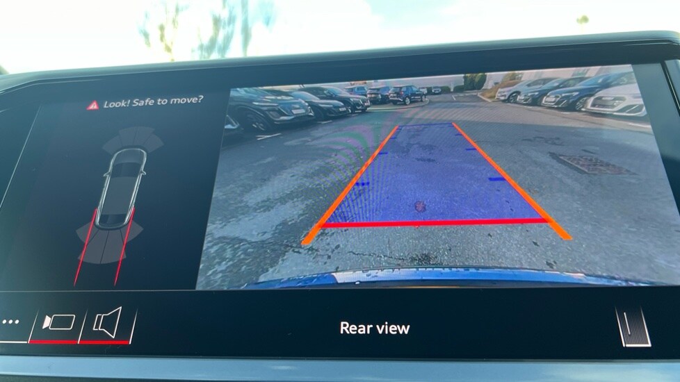 Used Audi Q4 e-tron 2025 for sale - 76428228: Photo 36