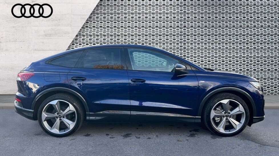 Used Audi Q4 e-tron 2025 for sale - 76428228: Photo 4