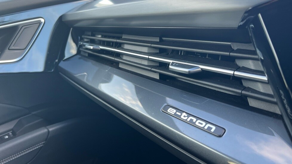 Used Audi Q4 e-tron 2025 for sale - 76428228: Photo 41