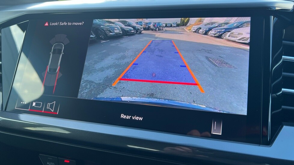 Used Audi Q4 e-tron 2025 for sale - 76428228: Photo 45