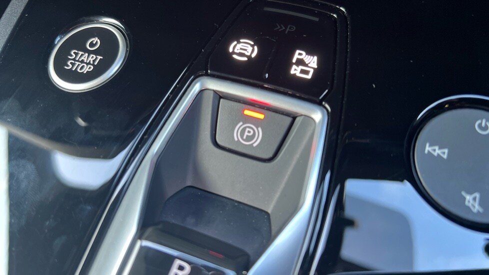 Used Audi Q4 e-tron 2025 for sale - 76428228: Photo 49