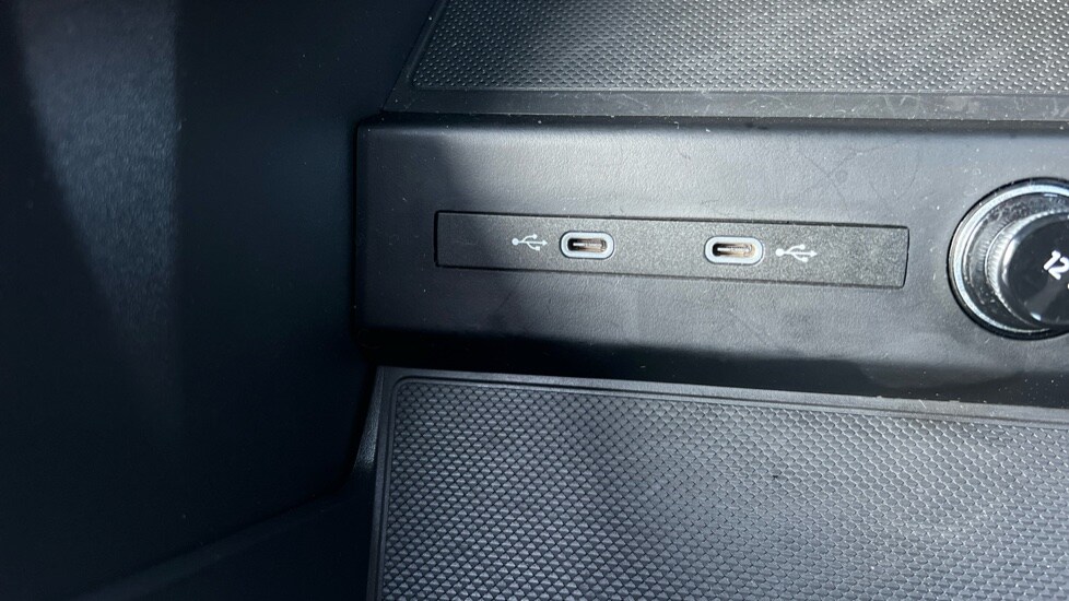 Used Audi Q4 e-tron 2025 for sale - 76428228: Photo 50