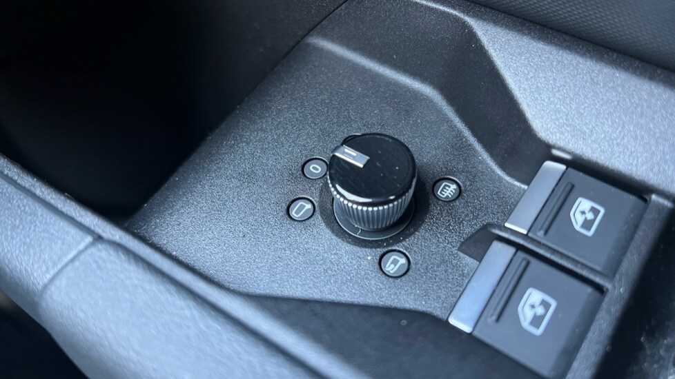 Used Audi Q4 e-tron 2025 for sale - 76428228: Photo 56