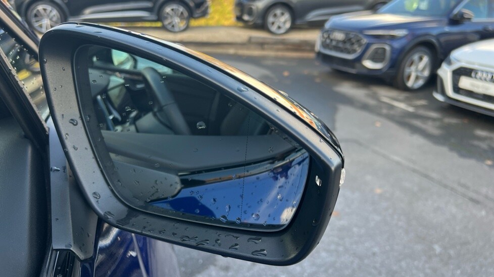 Used Audi Q4 e-tron 2025 for sale - 76428228: Photo 57