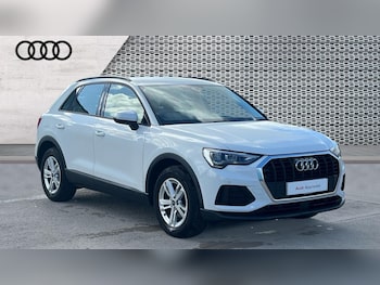 Audi - Q3
