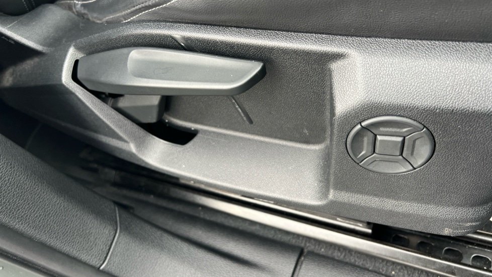 Used Audi Q3 2025 for sale - 76563631: Photo 29