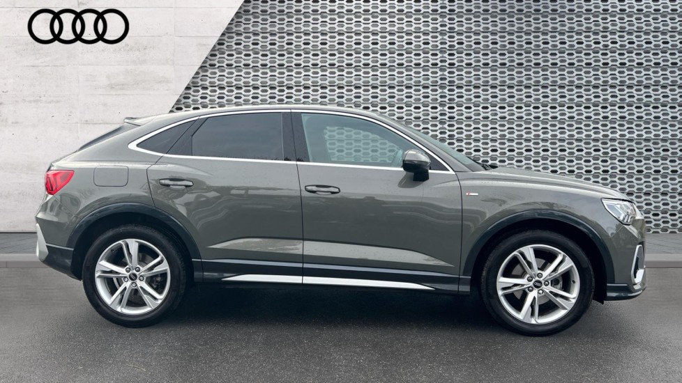 Used Audi Q3 2025 for sale - 76563631: Photo 4