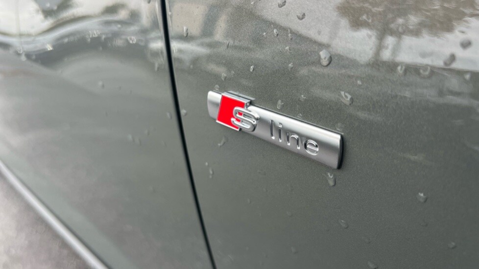 Used Audi Q3 2025 for sale - 76563631: Photo 42